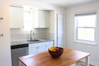 3806 Gardner Ave, Unit Apt #2 in Cincinnati, OH - Foto de edificio - Building Photo