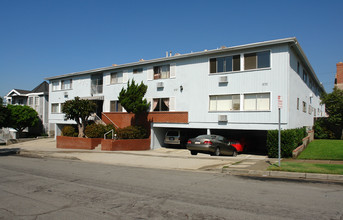 627 E Tujunga Ave in Burbank, CA - Building Photo - Building Photo