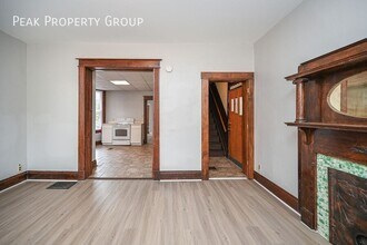 2325 Rohs St in Cincinnati, OH - Building Photo - Building Photo