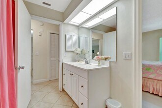 318 SE 7th Ave in Delray Beach, FL - Foto de edificio - Building Photo