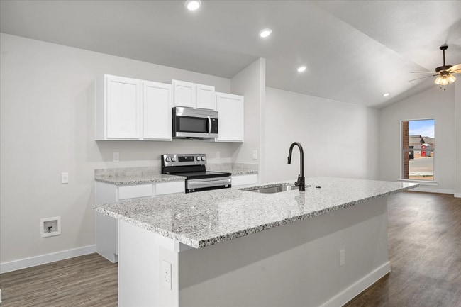 2128 Kokomo Ave in Lubbock, TX - Building Photo - Building Photo