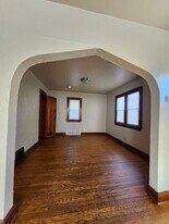 5923 N 38th St in Milwaukee, WI - Building Photo