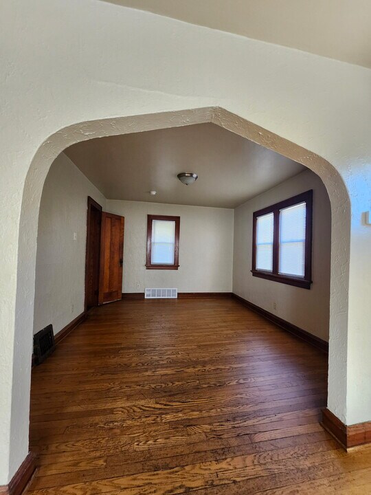 5923 N 38th St in Milwaukee, WI - Building Photo