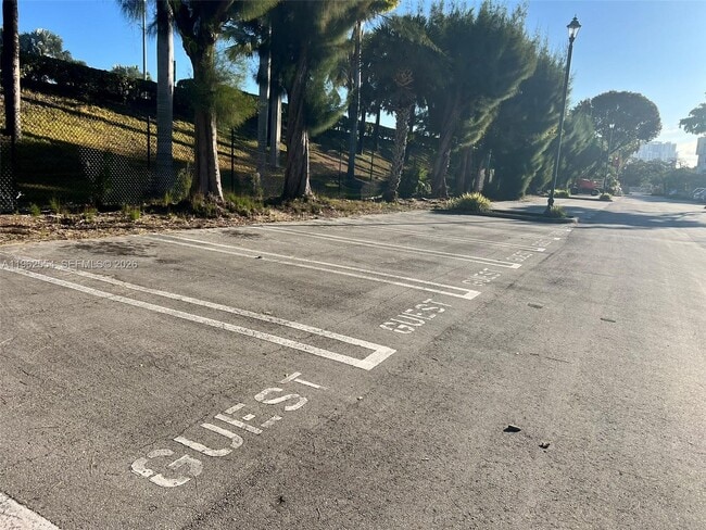 8103 Camino Real in Miami, FL - Building Photo - Building Photo