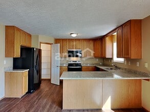 55 Saddle Creek Ln in Maineville, OH - Building Photo - Building Photo