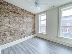 1959 W Chicago Ave in Chicago, IL - Building Photo - Building Photo