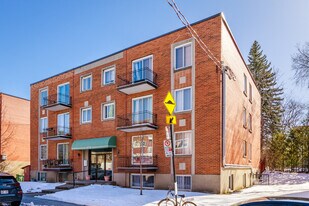 3770 Saint-Kévin Av in Montréal, QC - Building Photo