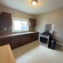 630 Delaware St SE in Grand Rapids, MI - Building Photo - Building Photo