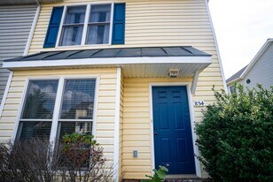 854 Merlins Way in Harrisonburg, VA - Building Photo