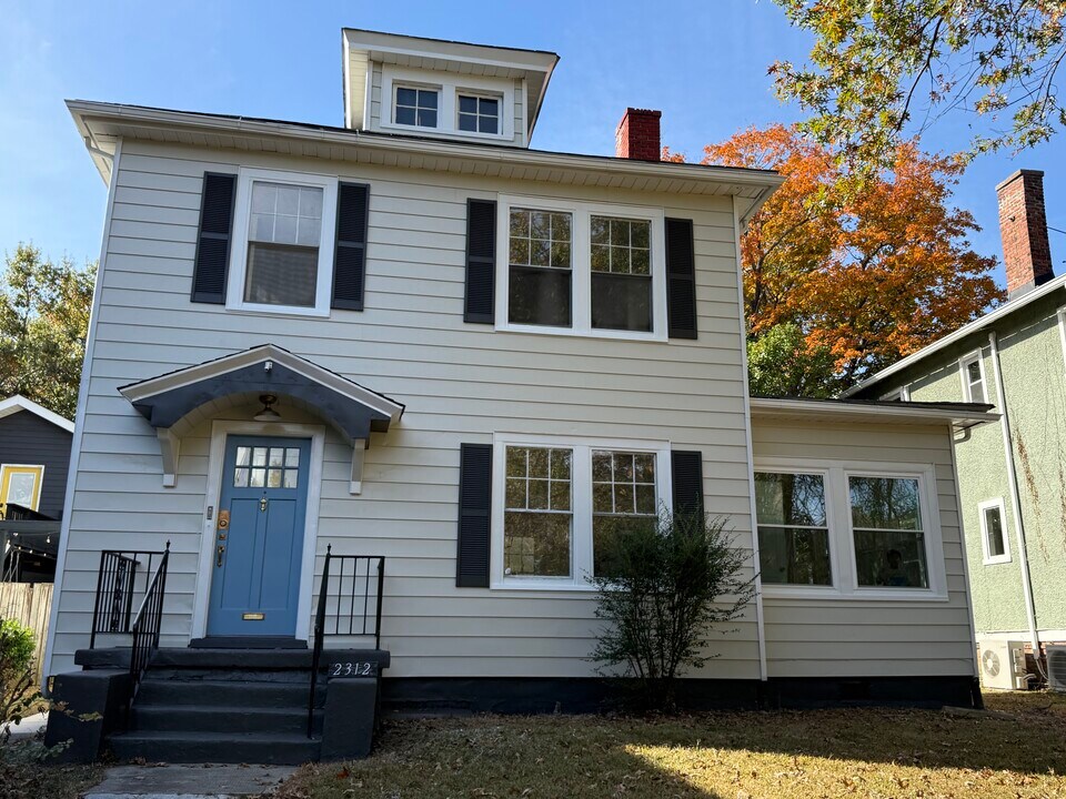 2312 Hawthorne Ave in Richmond, VA - Building Photo