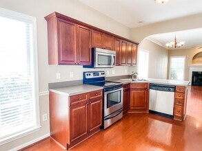 2464 Ridgemont Dr in Birmingham, AL - Building Photo - Building Photo