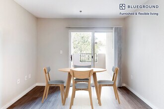 18425 Malden St, Unit SI FL0-ID8923A in Los Angeles, CA - Building Photo - Building Photo