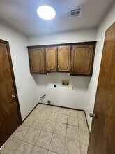 13172 Eastridge Dr in Oklahoma City, OK - Foto de edificio - Building Photo