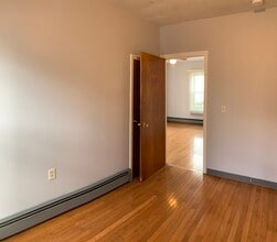 110 Capital St in Pawtucket, RI - Building Photo - Building Photo