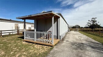 639 Ellison Pkwy in Haines City, FL - Building Photo