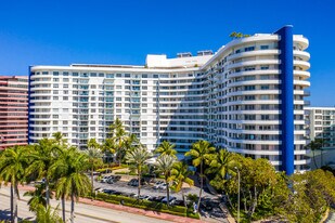 Copabella in Miami Beach, FL - Building Photo