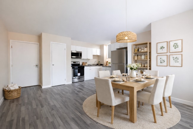 Harbour Point Gardens in Troy, NY - Foto de edificio - Building Photo