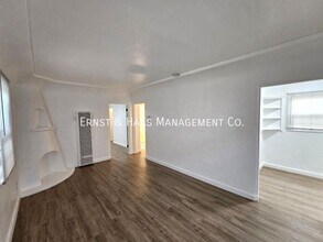 824 Belmont Ave in Long Beach, CA - Building Photo - Building Photo