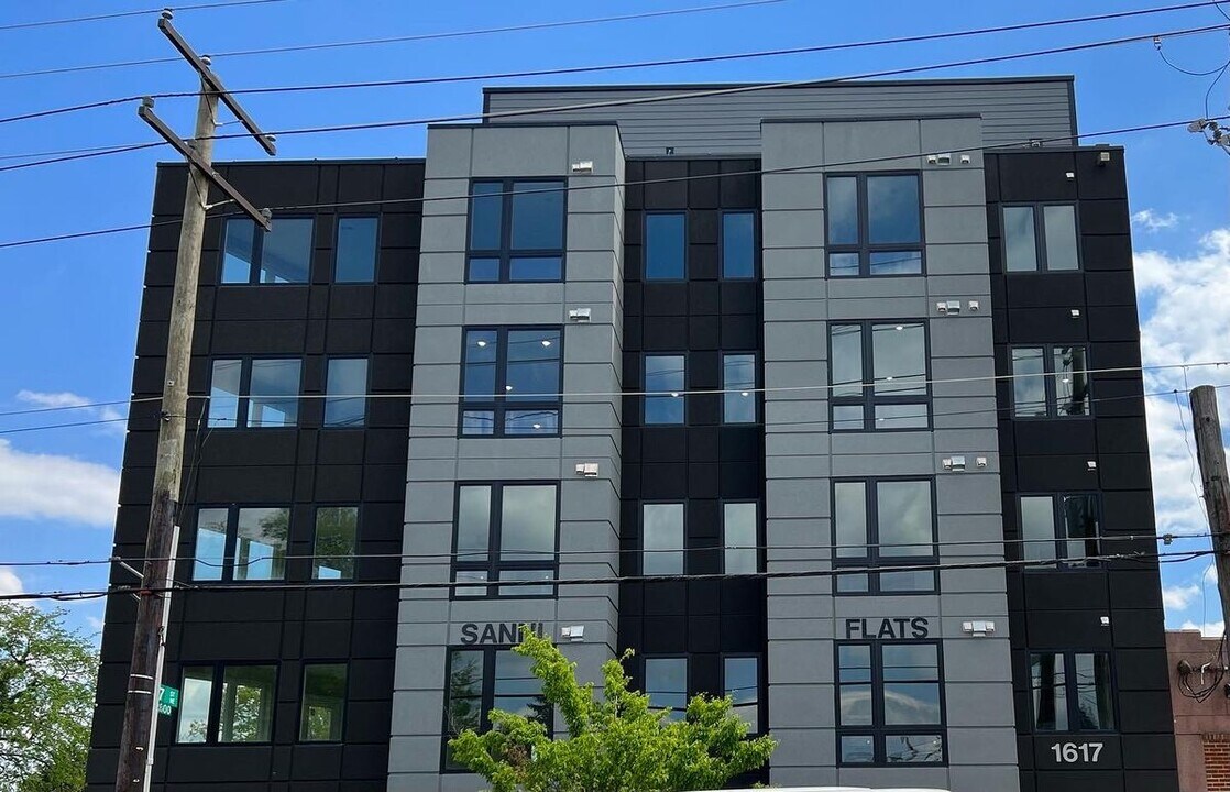 1617 Rhode Island Ave NE in Washington, DC - Building Photo