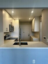 1020 Meridian Ave in Miami Beach, FL - Building Photo - Building Photo