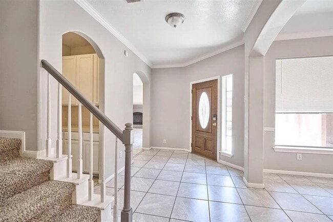 property at 13714 Hillingdale Ln