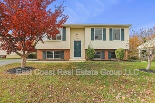 1337 Cedarwood Dr in Hagerstown, MD - Building Photo