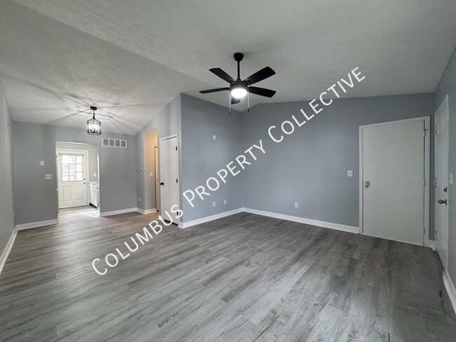 4087 Greenery Dr in Columbus, OH - Building Photo - Building Photo