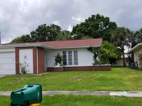 21290 Stillwater Ave in Port Charlotte, FL - Building Photo - Other