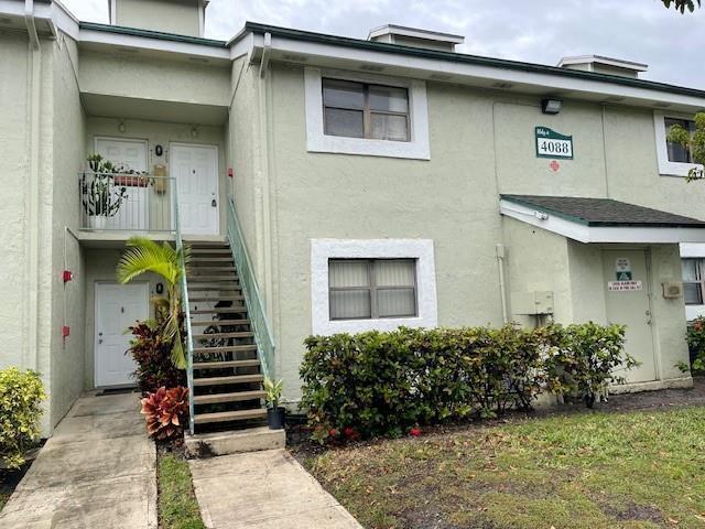 4088 N Pine Island Rd, Unit 409 in Sunrise, FL - Foto de edificio - Building Photo