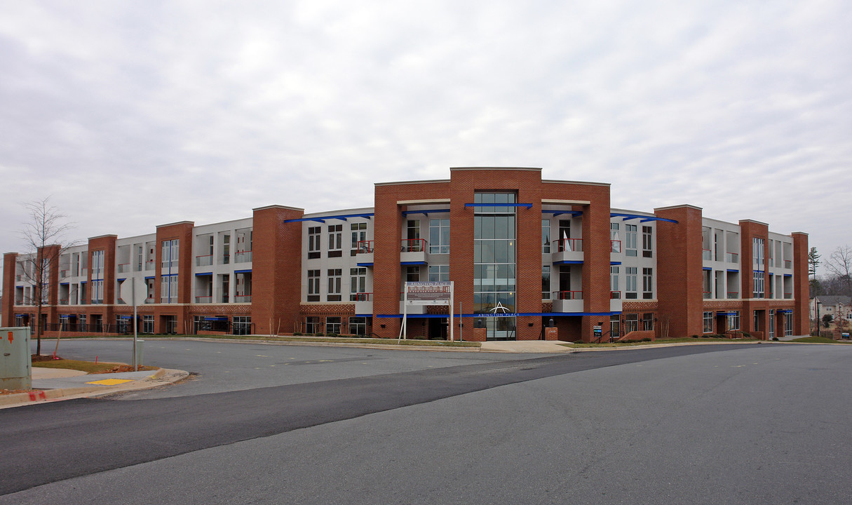 Abington Place in Charlottesville, VA - Building Photo