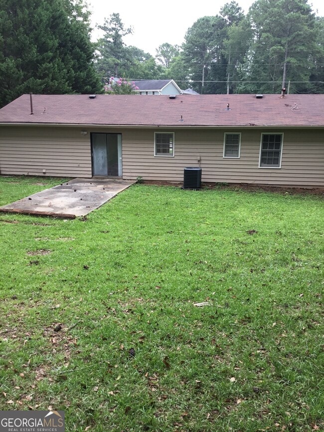 2819 Bay Leaf Dr SE in Conyers, GA - Building Photo - Building Photo