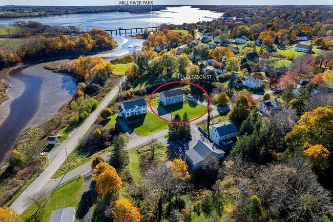 115 Gleason St in Thomaston, ME - Building Photo - Building Photo