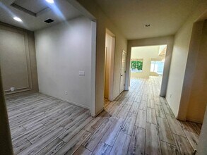 8909 W Missouri Ave in Glendale, AZ - Building Photo - Building Photo