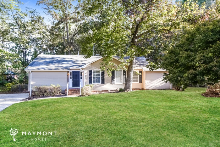 106 Frankfort Ct in Simpsonville, SC - Foto de edificio