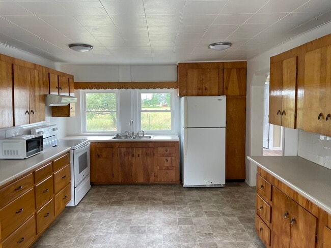 22760 NY-411 in Lafargeville, NY - Building Photo - Building Photo