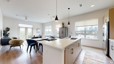 508 W Clay St in Houston, TX - Building Photo - Building Photo