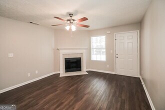 9366 Thomas Rd in Jonesboro, GA - Building Photo - Building Photo
