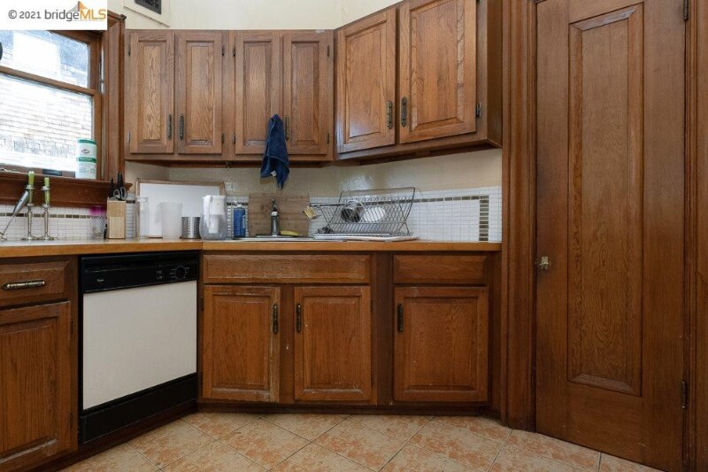 2610 College Ave in Berkeley, CA - Building Photo