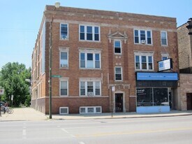 3034 N Ashland Ave in Chicago, IL - Building Photo