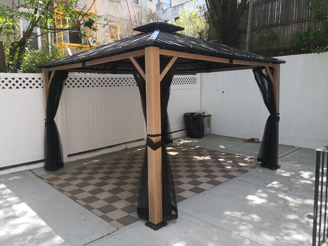 2551 14th St, Unit Apt. 2R in Astoria, NY - Foto de edificio - Building Photo