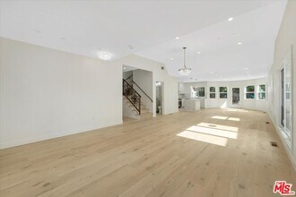 1928 Montecito Dr in Glendale, CA - Building Photo - Building Photo