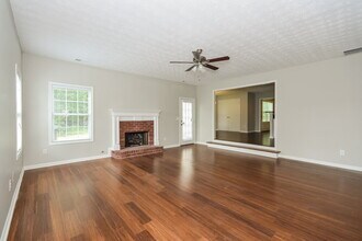 2424 Santa Barbra Ct SE in Conyers, GA - Building Photo - Building Photo