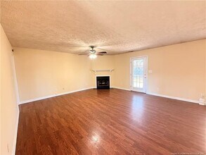 203 Cypress Dr in Raeford, NC - Building Photo - Building Photo