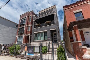 3049 N Clybourn Ave, Unit #  01 in Chicago, IL - Building Photo
