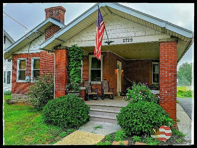 2729 Willow Street Pike in Willow Street, PA - Building Photo