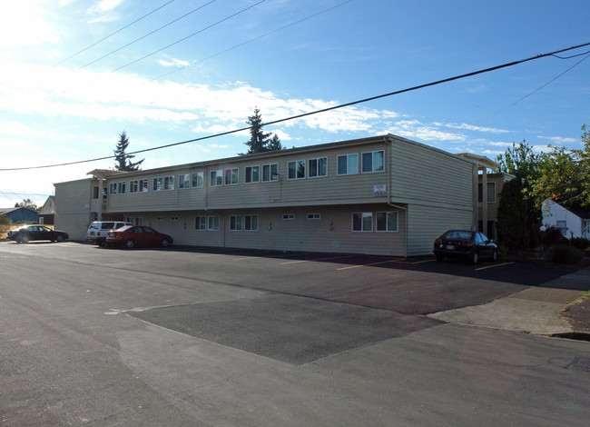 Cardinal Lane in Salem, OR - Building Photo - Building Photo