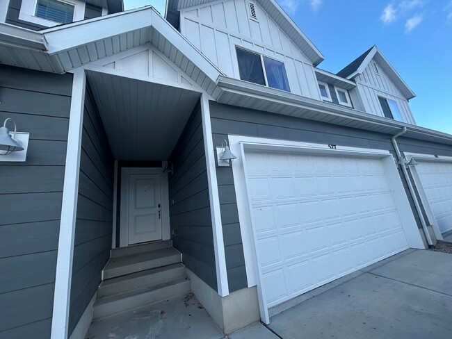 577 S Gooseneck Way in Saratoga Springs, UT - Building Photo - Building Photo