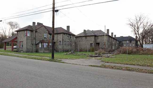 425-447 Rosedale St in Pittsburgh, PA - Foto de edificio - Building Photo