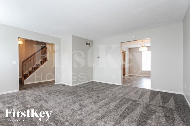 7474 Carnation Ln in Indianapolis, IN - Building Photo - Building Photo