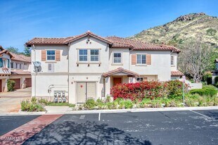 4751 Via Altamira in Thousand Oaks, CA - Building Photo